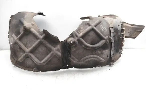 Volkswagen Touareg II Front wheel arch liner splash guards 7P6805978