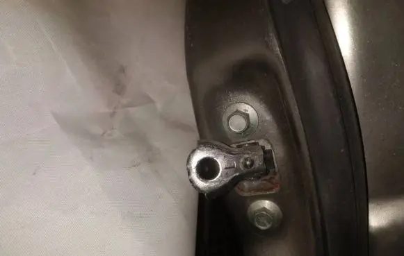 Honda FR-V Front door check strap stopper 