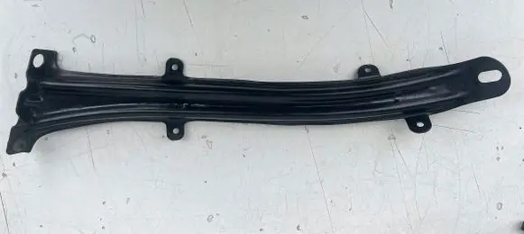 Mercedes-Benz E W212 Other engine bay part A2126280124