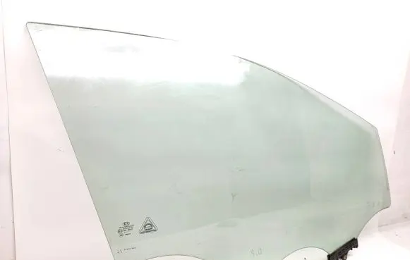 KIA Sportage Front door window glass four-door 43R00049 E000259 DOT24M25AS2