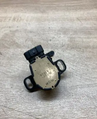 Toyota Camry Brake pedal sensor switch 8951047010