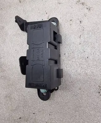 Audi A8 S8 D2 4D Fuse box set 4B3937505A