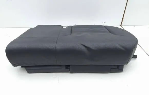 Rear seat