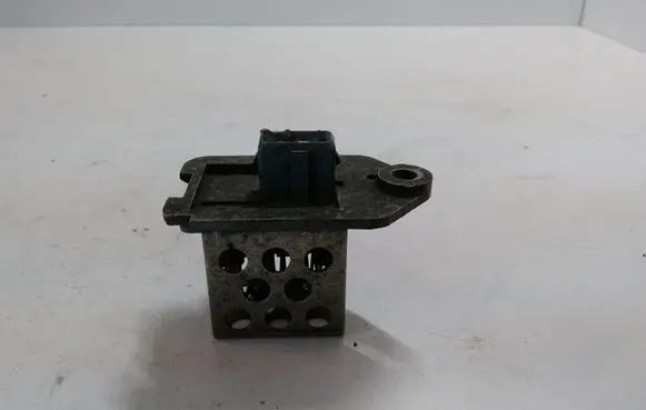 Peugeot 406 Fan control module 9641212580