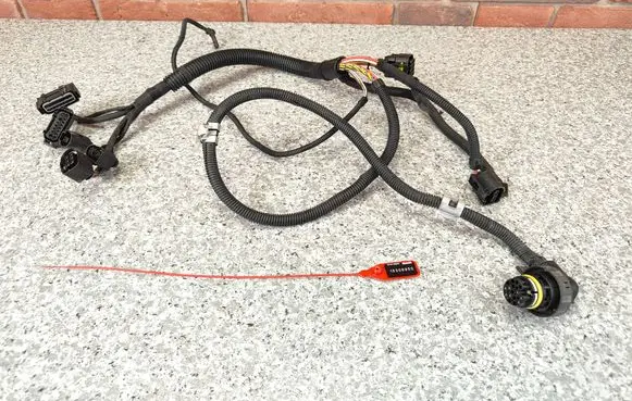 Engine installation wiring loom