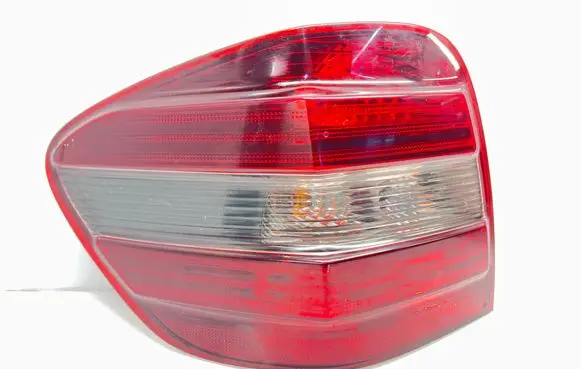 Mercedes-Benz ML W164 Rear/tail lights A1648203164