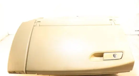 Audi A8 S8 D4 4H Glove box