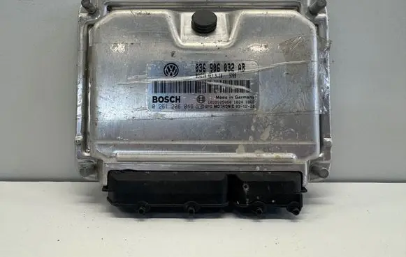 Volkswagen Caddy Engine control unit/module 036906032AB 0261208046