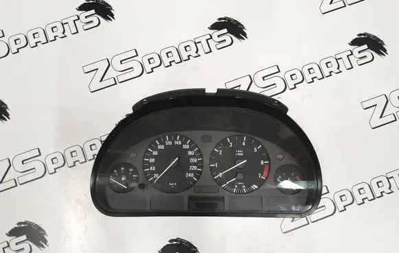 BMW 5 E39 Speedometer (instrument cluster) 62118372359 110008735 8372359