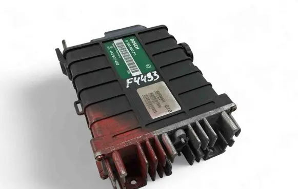 Volkswagen PASSAT B4 Engine control unit/module ECU 443907403 0280000711