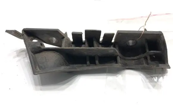 Audi A4 S4 B8 8K Front bumper mounting bracket 8K0807284