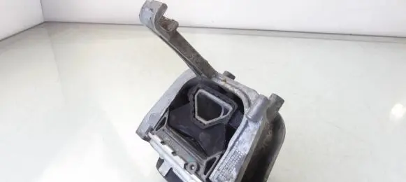 Audi A3 S3 8V Engine mount bracket 5Q0199262CS