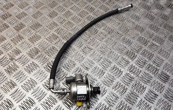 BMW 1 F20 F21 Fuel injection high pressure pump 7607159 0261520150