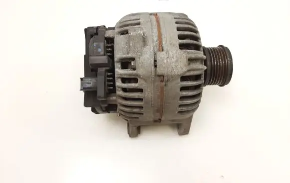Nissan Qashqai Generator/alternator 8200728292 0124525140