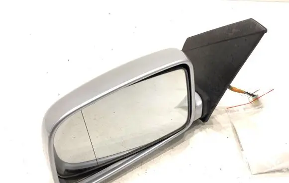 Mitsubishi Lancer Front door electric wing mirror
