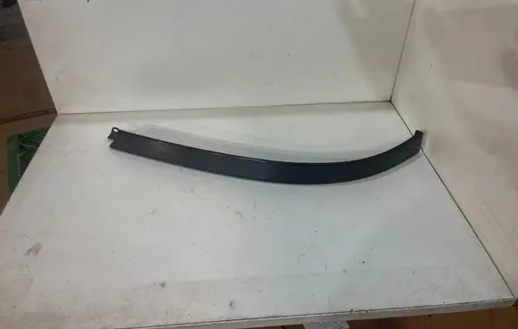 Under headlight/headlamp trim