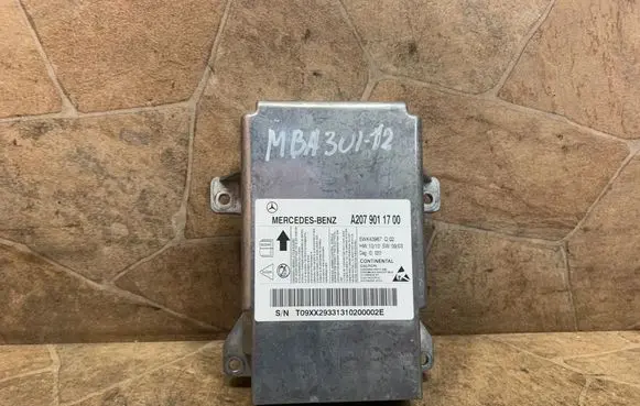 Mercedes-Benz C W204 Airbag control unit/module A2079011700