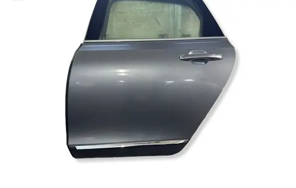 Volvo S90, V90 Rear door 