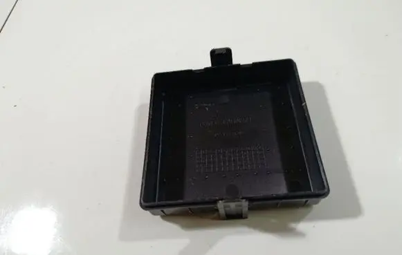 SsangYong Actyon Fuse box cover 