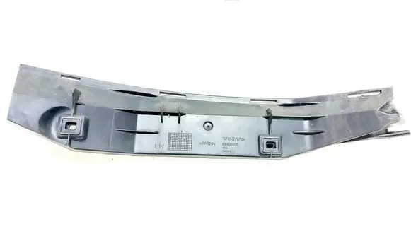 Volvo C70 Rear bumper mounting bracket 09466908