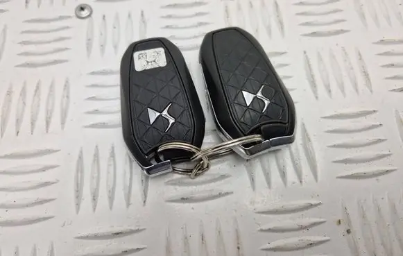 Citroen DS5 Ignition key/card