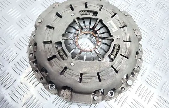 BMW 5 E60 E61 Pressure plate 7545087