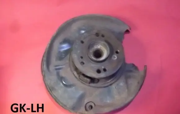Mercedes-Benz E W210 Rear wheel hub spindle/knuckle R2103571205