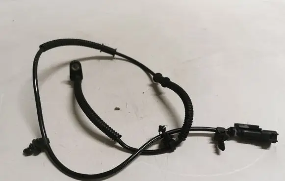 Ford Mustang V ABS brake wheel speed sensor DR332C204AA