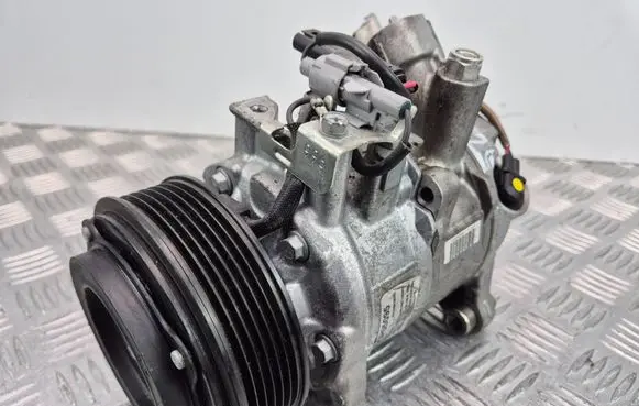 BMW 5 F10 F11 Air conditioning (A/C) compressor (pump) 9216466 DCP05095 6SBU14A
