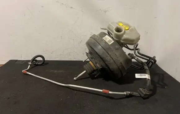 BMW 7 G11 G12 Brake booster 6881094 8602031