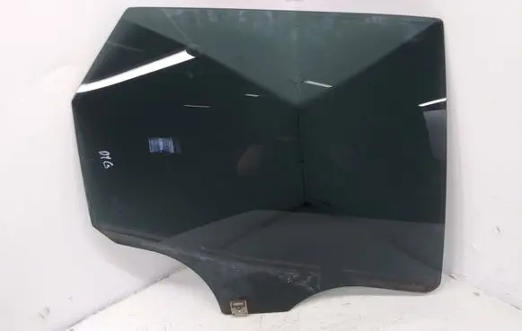 Mazda CX-7 Rear door window glass