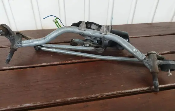 Citroen C3 Picasso Front wiper linkage and motor 53571102