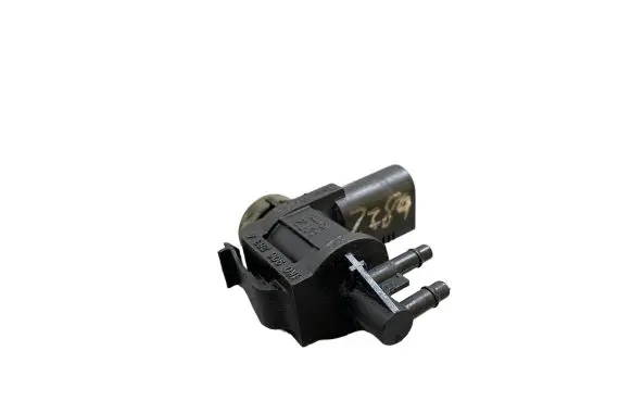 Audi A3 S3 8P Turbo solenoid valve 1K0906283A MT12