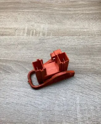 Toyota Prius+ (ZVW40) Battery relay fuse 60906
