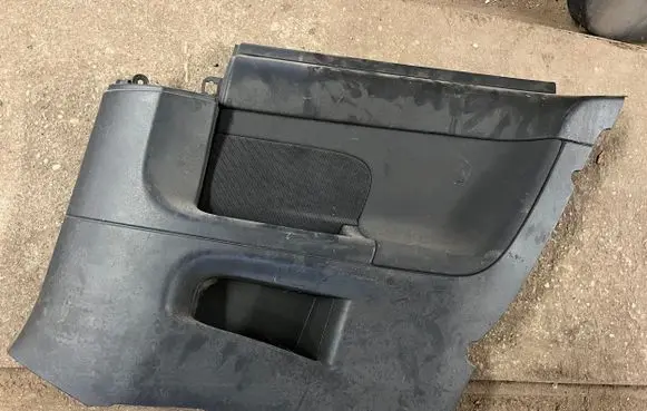 Volvo C30 Rear seat side bottom trim 30673166