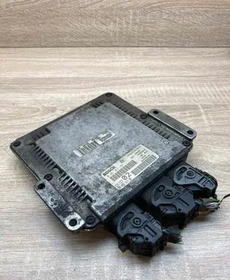 Peugeot 607 Engine control unit/module ECU 9649561580 0281011361 WITHPLUG