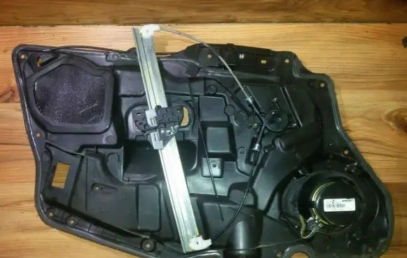 Mazda 6 Sliding door window regulator with motor gj6e97xr