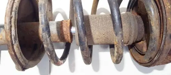Mitsubishi Carisma Front coil spring