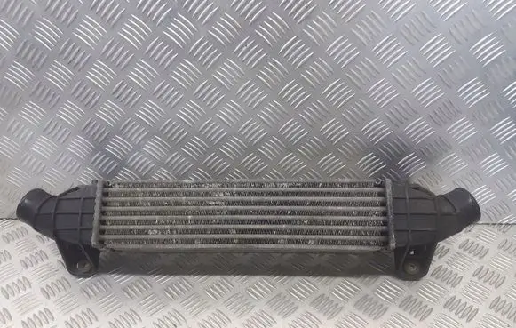 Ford Mondeo Mk III Intercooler radiator 1S7Q-9L440-AF