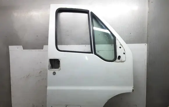 Peugeot Boxer Front door