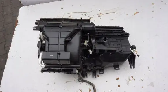 Interior heater climate box assembly