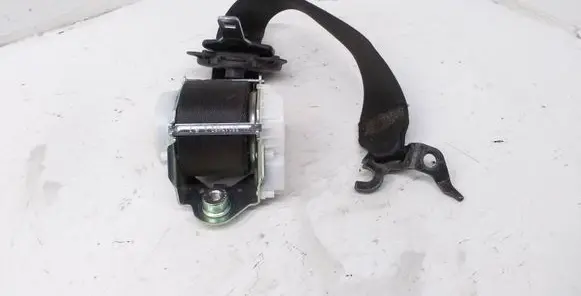 BMW X1 E84 Front seatbelt 2991282