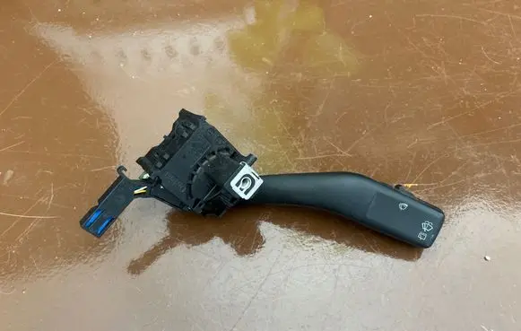 Volkswagen Caddy Wiper control stalk 1K0953519 01203504 20350442955890
