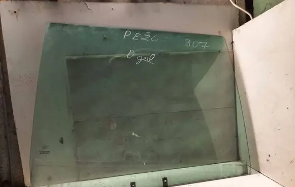Peugeot 807 Sliding door window/glass 43R000929 DOT39AS2M34