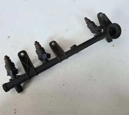 Renault Megane II Fuel main line pipe 7700273495