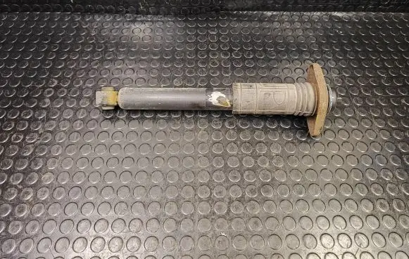 Nissan Murano Z51 Rear shock absorber/damper 562101AN0A