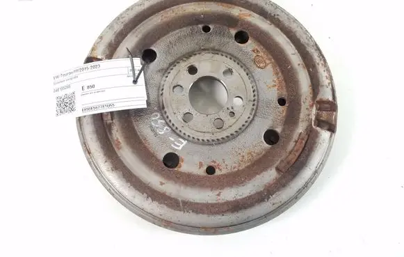 Volkswagen Touran III Dual mass flywheel 04E105266