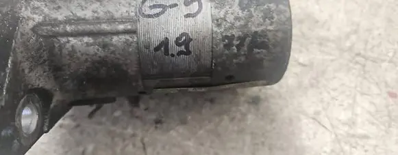 Volkswagen Golf V Starter motor 1311062249BOB 02Z911023H
