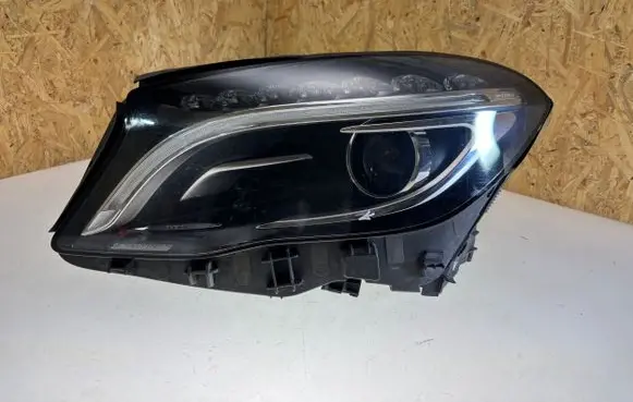 Mercedes-Benz GLA W156 Headlight/headlamp A1569061700 K258T29