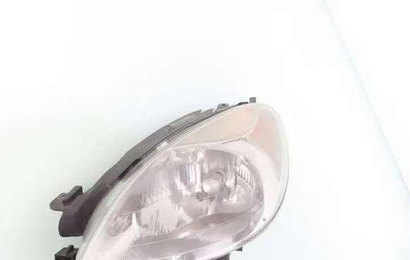 Citroen Xsara Picasso Headlight/headlamp 89310170